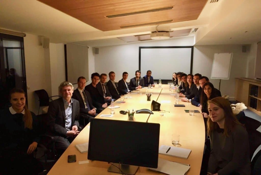 Odvjetnik Didier Barsus au bureau